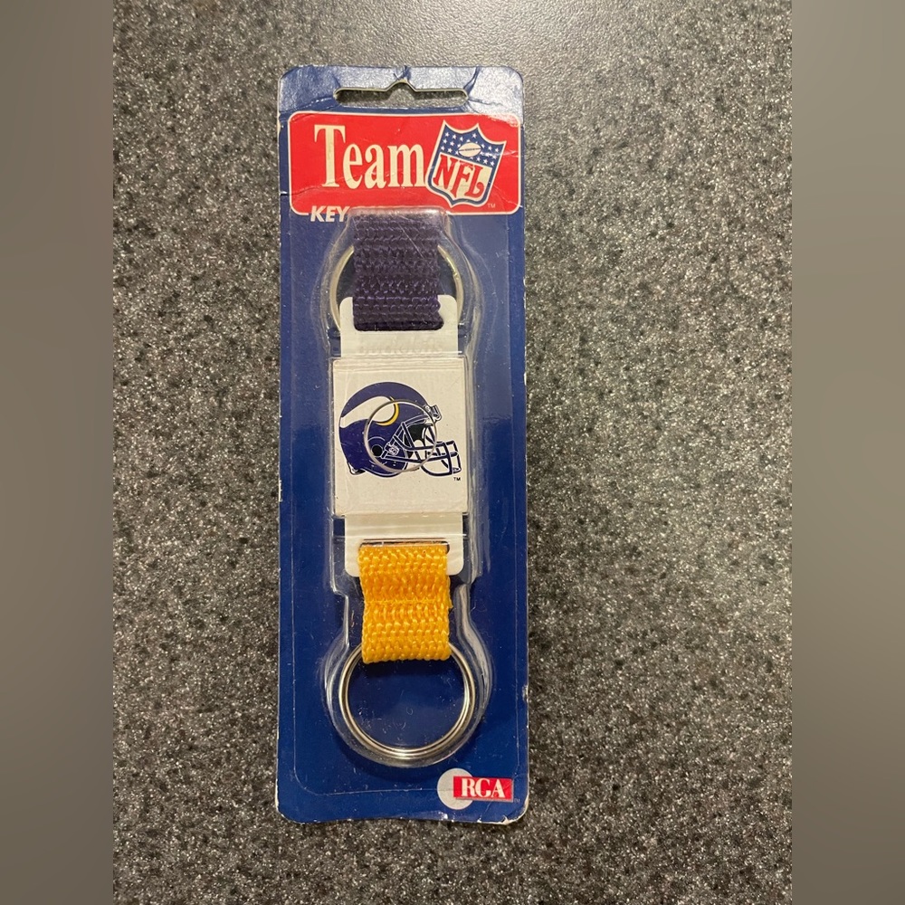 Vintage 90s NFL Minnesota Viking Key Chain